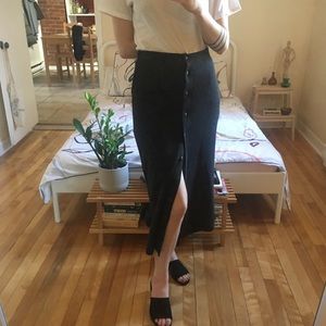 Cotton and wool buttoned midi skirt 🖤